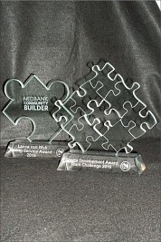 Profile Cut Glass Puzzle Pieces